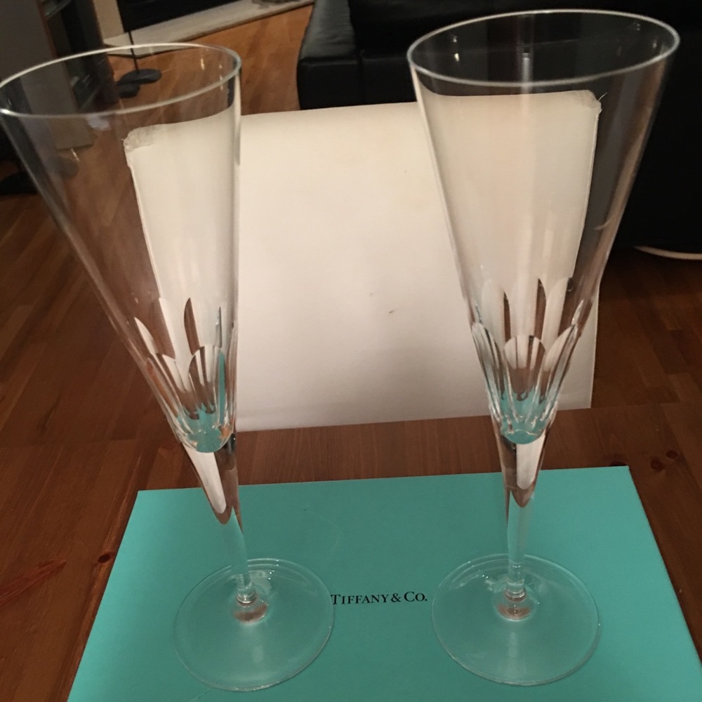 Tiffany and Co champagne flute (2 glasses)